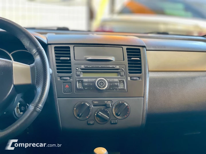 TIIDA 1.8 Sedan 16V