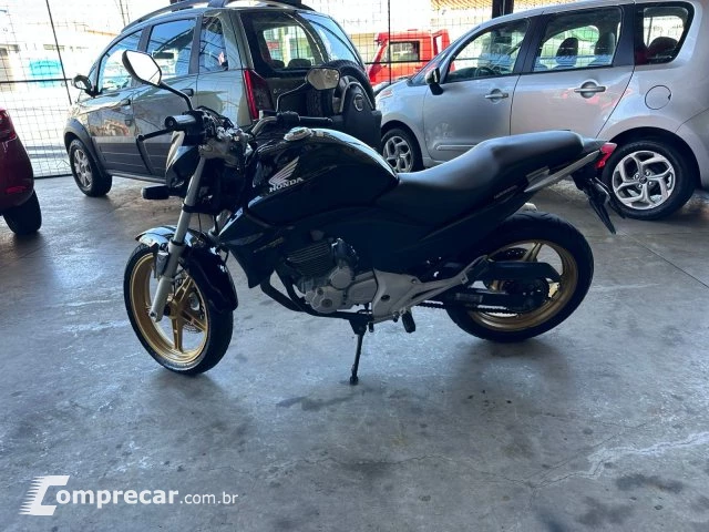 CB 300R - Street