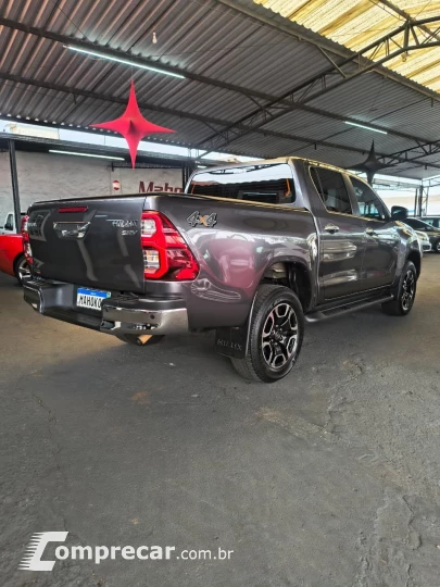 Hilux CD SRV 4x4 2.8 TDI Diesel Aut.