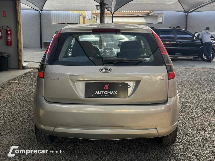 FIESTA 1.6 MPI HATCH 8V FLEX 4P MANUAL