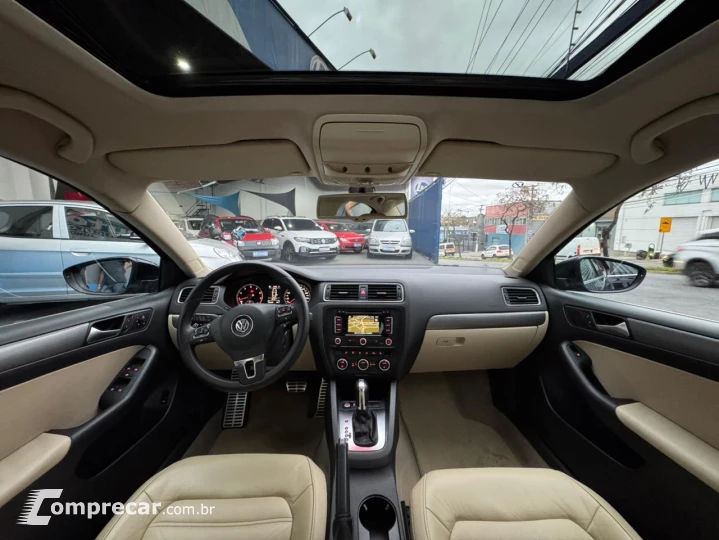 JETTA 2.0 TSI Highline 211cv