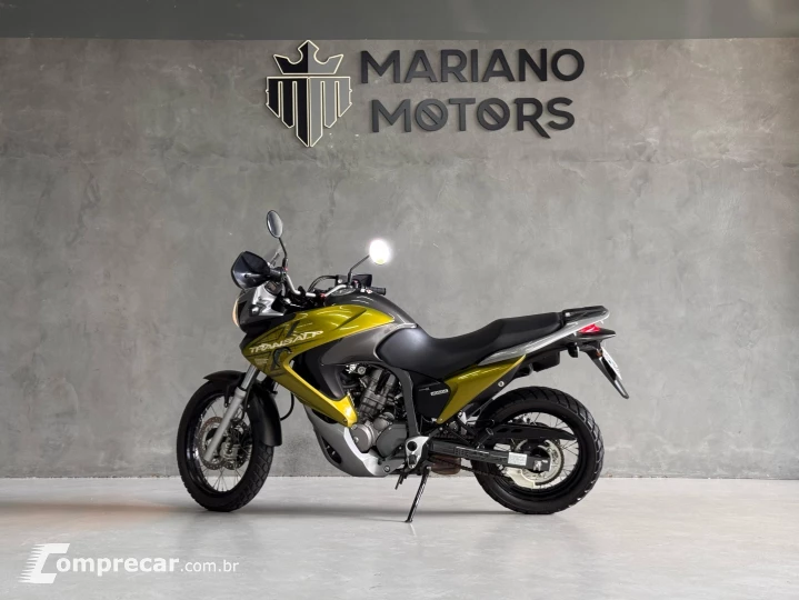 XL 700V TRANSALP