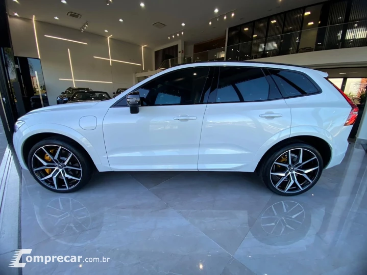 XC60 2.0 T8 RECHARGE POLESTAR ENGINEERED AWD GEARTRONIC