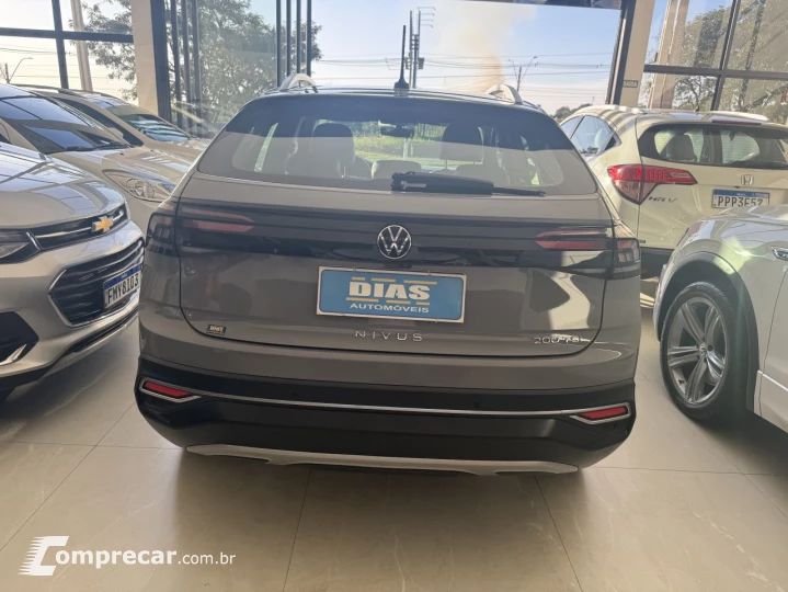 Nivus 1.0 4P FLEX 200 TSI HIGHLINE TURBO AUTOMÁTICO