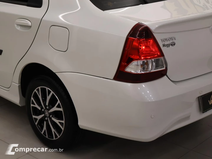ETIOS 1.5 Platinum Sedan 16V