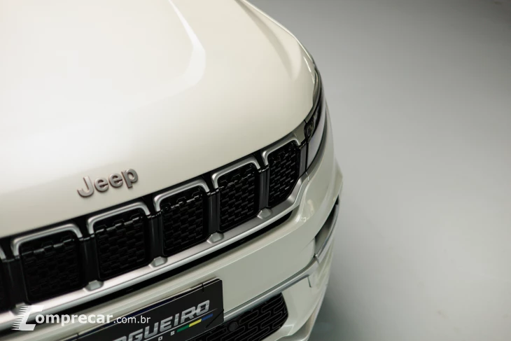 COMMANDER 1.3 T270 Turbo Overland