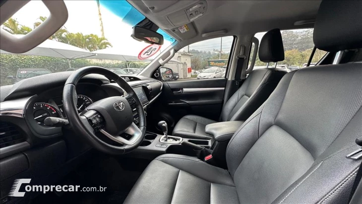 HILUX 2.8 D-4D TURBO DIESEL CD SRX PLUS 4X4 AUTOM