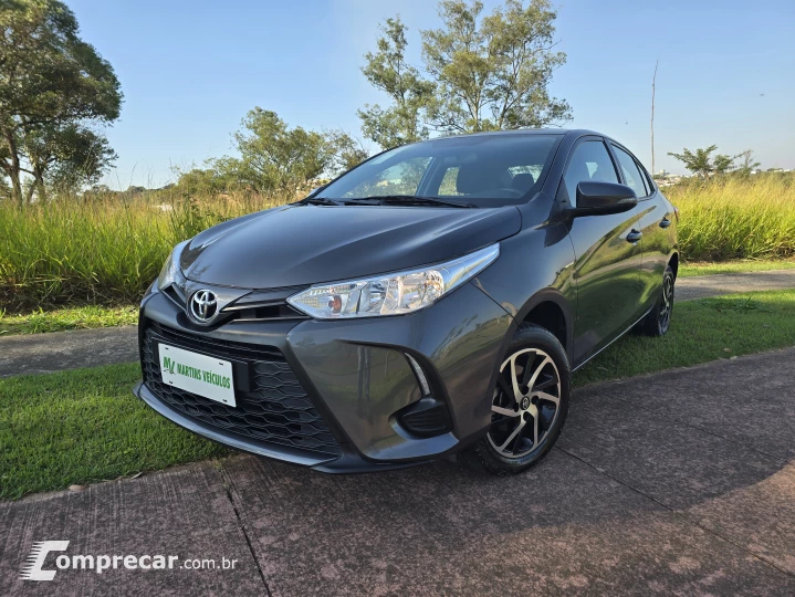 YARIS 1.5 16V XL
