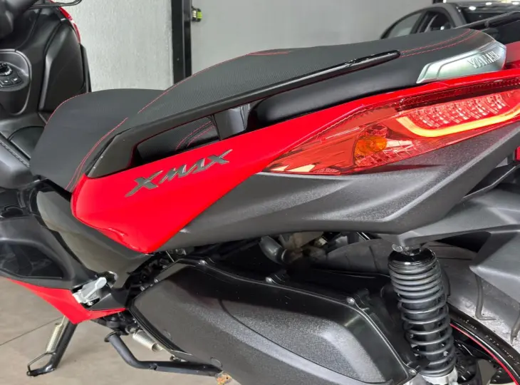 XMAX 250 ABS