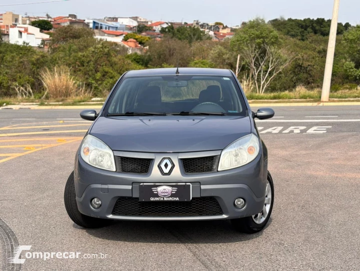 Sandero Privilège 1.6 8V Hi-Torque (flex)