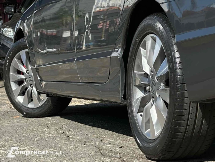 CIVIC 1.8 LXL 16V FLEX 4P AUTOMÁTICO