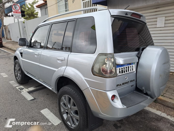 PAJERO 2.0 TR4 4X2 16V