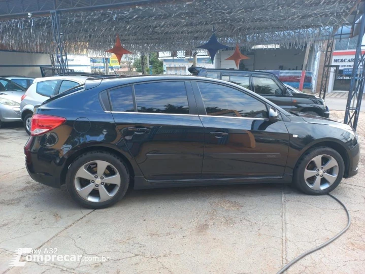 Cruze 1.8 Lt Sport6 16V Flex 4P Automático