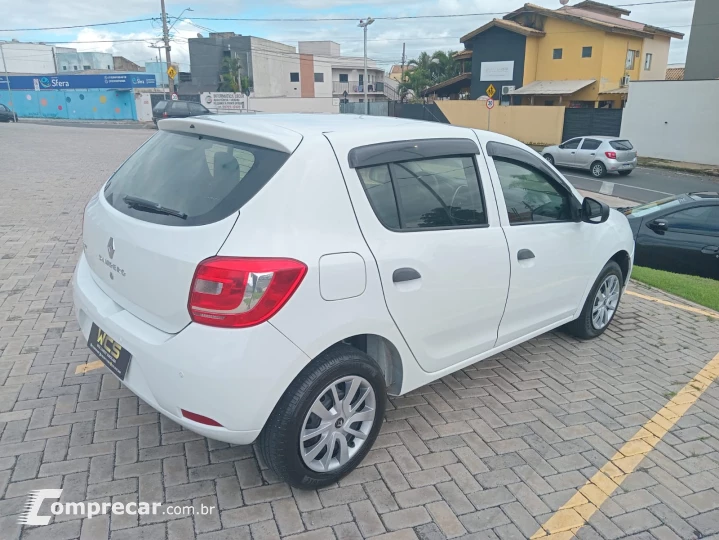 Sandero Authentique Hi-Power 1.0