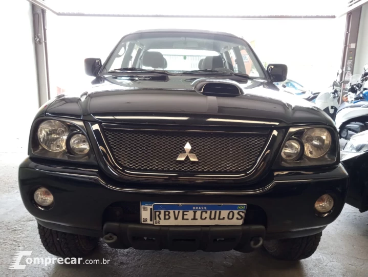 L200 2.5 GLS 4X4 CD 8V Turbo