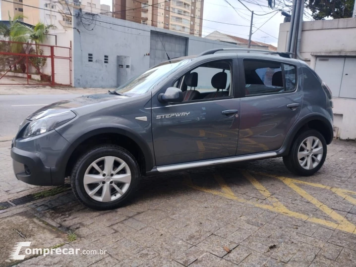 SANDERO 1.6 Stepway 8V