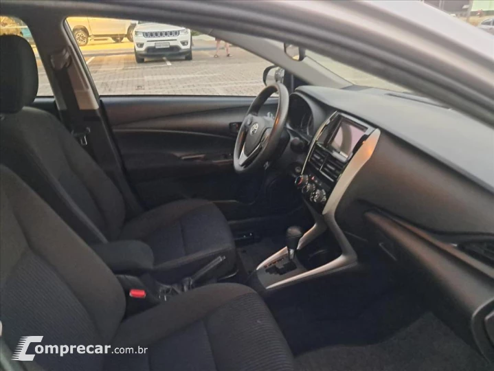 YARIS 1.5 16V FLEX SEDAN XL LIVE MULTIDRIVE