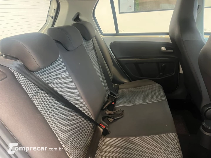 UP 1.0 TSI MOVE UP 12V FLEX 4P MANUAL