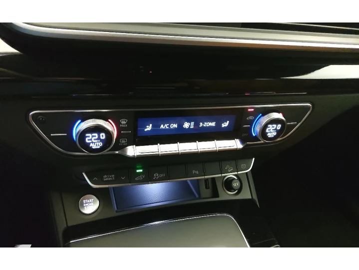 Q5 2.0 55 TFSIE PHEV PERFORMANCE QUATTRO S TRONIC