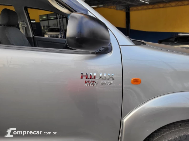 Hilux CD SR 4x2 2.7 16V/2.7 Flex Aut.