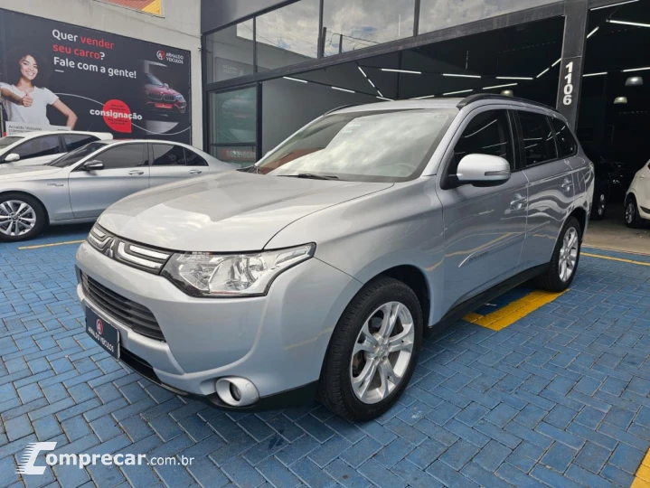 OUTLANDER 2.0 16V 160cv Aut.