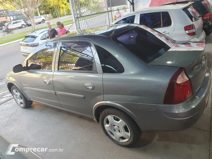 Corsa 1.4 Mpfi Premium Sedan 8V Flex 4P Manual