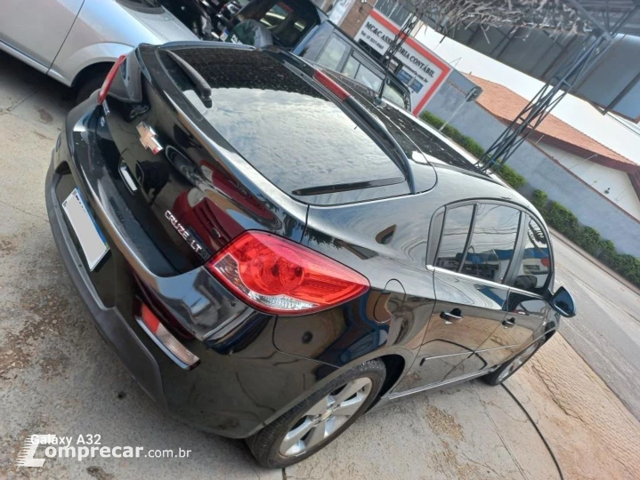 Cruze 1.8 Lt Sport6 16V Flex 4P Automático