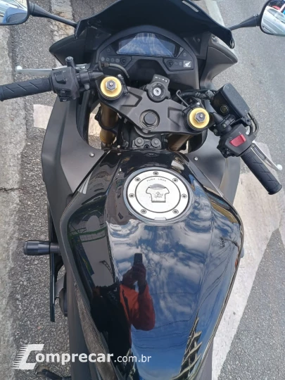CBR 600F