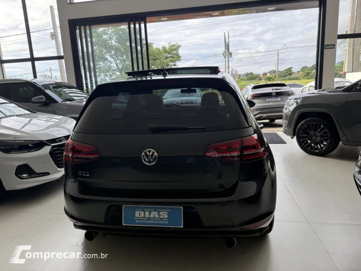 Golf 2.0 4P GTI TURBO AUTOMÁTICO