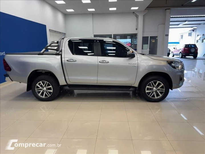 HILUX 2.7 SRV 4X2 CD 16V