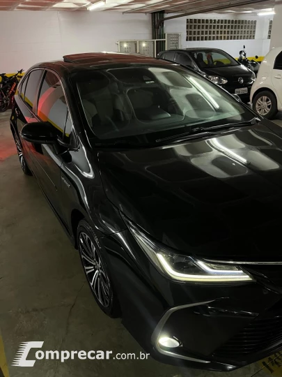 COROLLA 1.8 VVT-I Hybrid Altis Premium