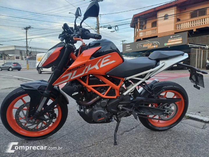 390 duke