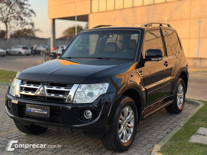 PAJERO 3.8 Full HPE 4X4 V6 24V