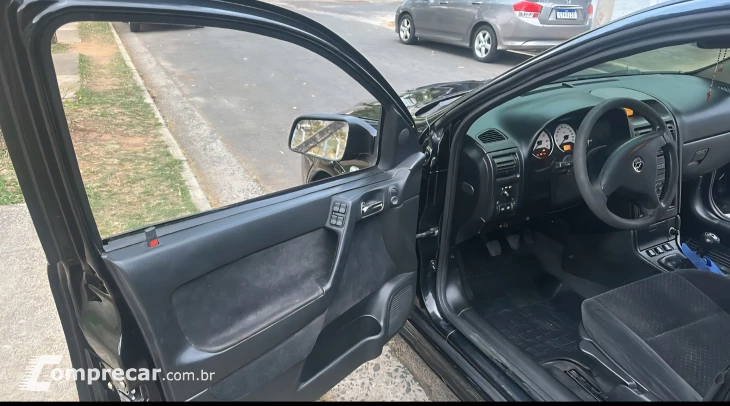 ASTRA 2.0 MPFI 8V