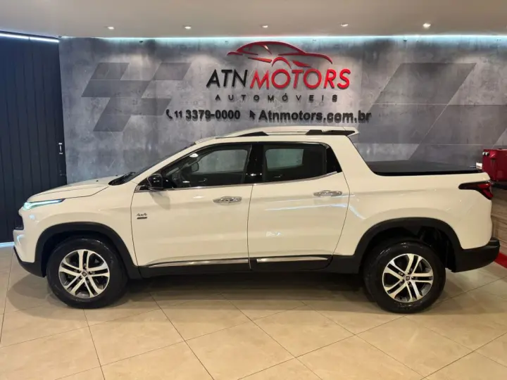 Toro 2.0 16V 4P VOLCANO 4WD TURBO DIESEL AUTOMÁTICO