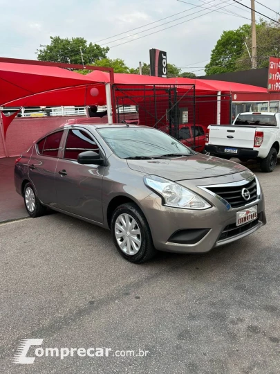 Versa Sedan 1.6 16V 4P FLEX S