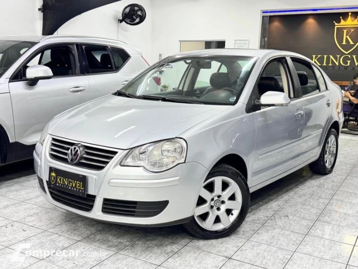 POLO SEDAN 1.6