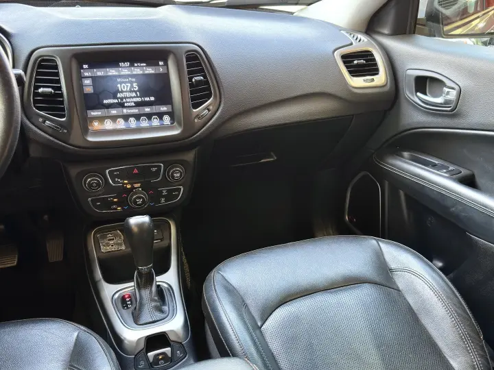 COMPASS 2.0 16V FLEX LONGITUDE AUTOMÁTICO
