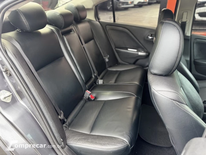CITY Sedan EX 1.5 Flex 16V 4p Aut.