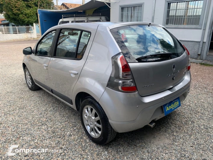 Sandero 1.6 4P FLEX PRIVILÉGE AUTOMÁTICO