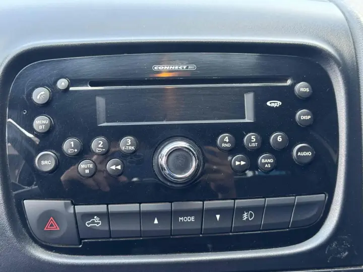 STRADA 1.4 MPI Hard Working CE 8V