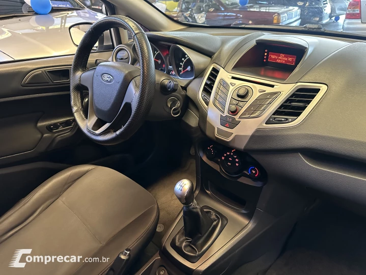 FIESTA 1.6 SE Sedan 16V
