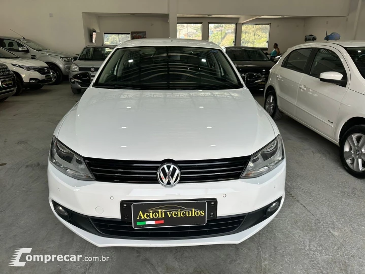 Jetta 2.0 Comfortline Flex 4P Tiptronic