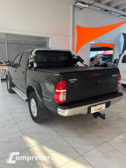 Hilux Caminhonete 2.7 16V 4P SR FLEX CABINE DUPLA AUTOMÁTICO