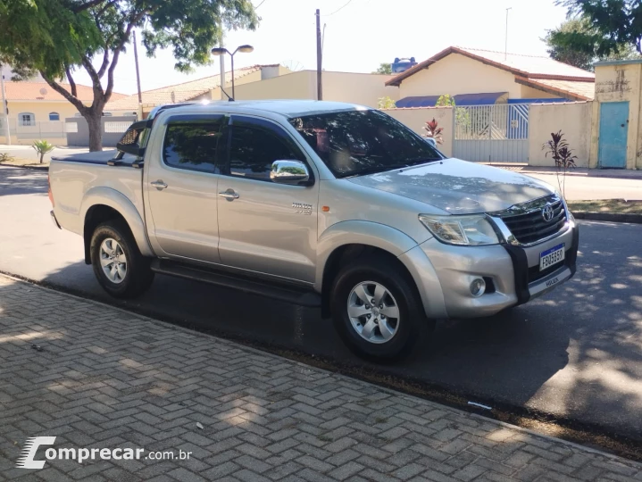 HILUX 2.7 SR 4X2 CD 16V