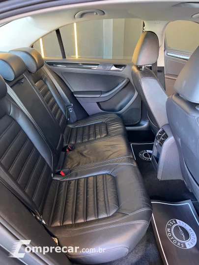 JETTA 2.0 TSI Highline 211cv