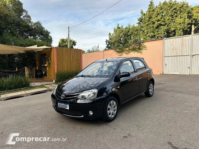 ETIOS HATCH - 1.3 XS 16V 4P MANUAL