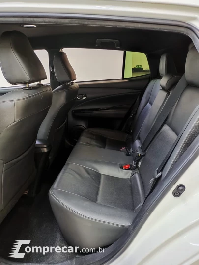 YARIS 1.5 16V XS Connect