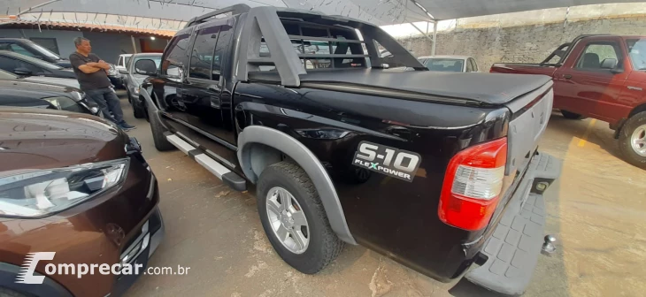 S10