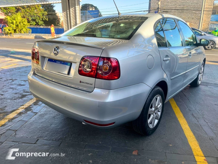 POLO SEDAN 1.6 MI Comfortline 8V
